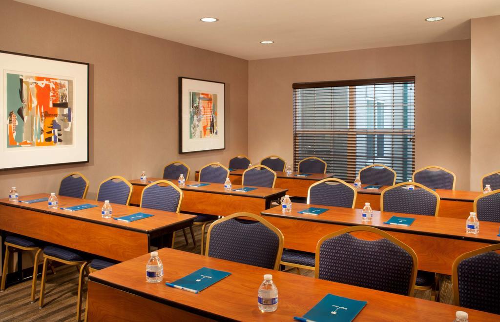 Hyatt House - University Village Colorado Springs Esterno foto