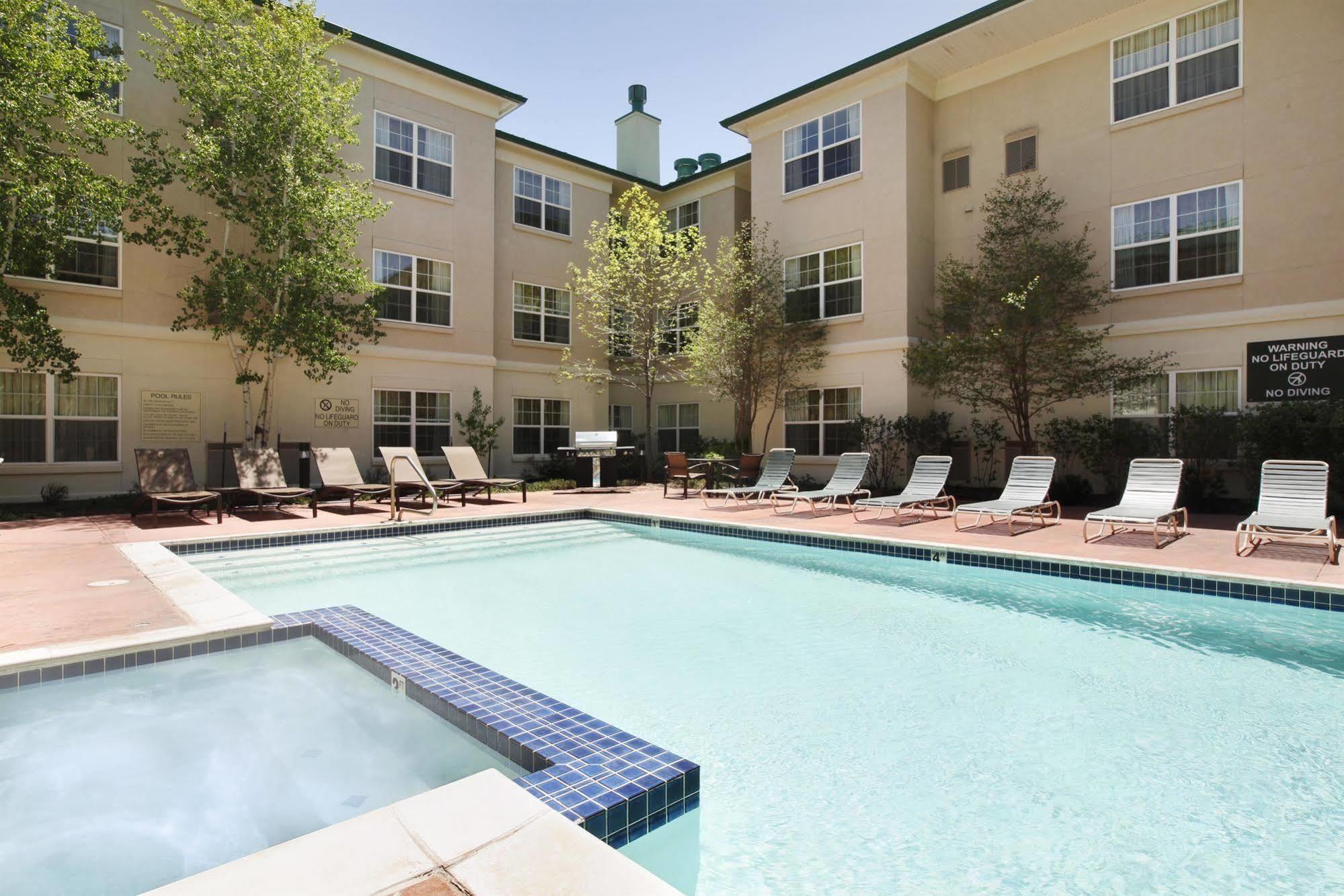 Hyatt House - University Village Colorado Springs Servizi foto